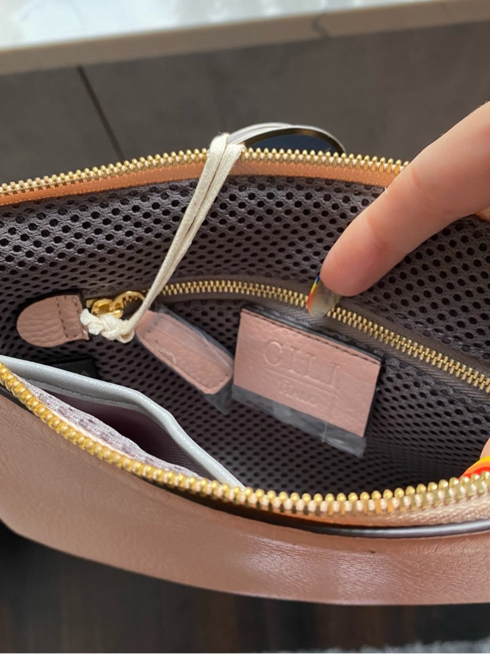 NEW Women’s Leather Baby Pink Leather Tassel Clutch - Picture 4 of 9
